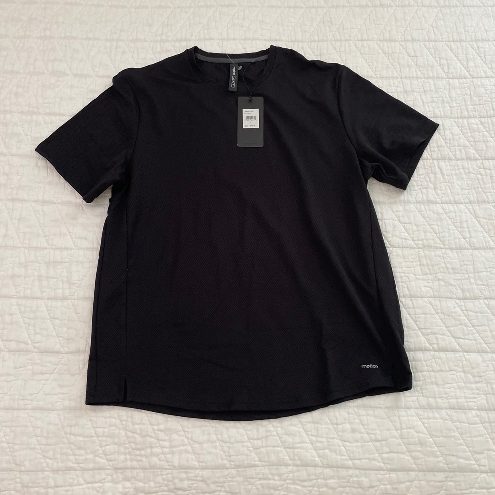 Motion Mens Black Onyx Performance Mesh Short Sleeve T-Shirt AM16KT033 L NWT